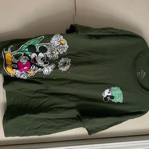 Disney Mickey Mouse tshirt